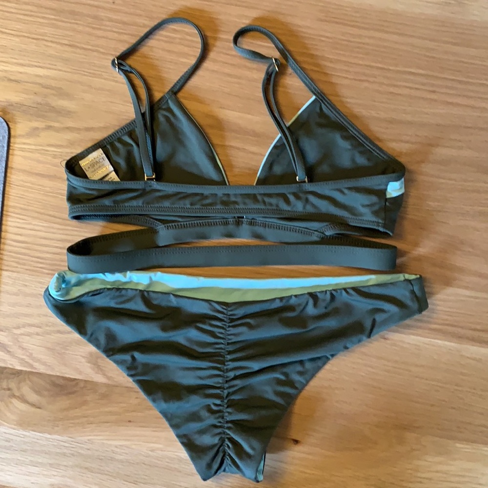 L*SPACE Bikini - Picture 3 of 4